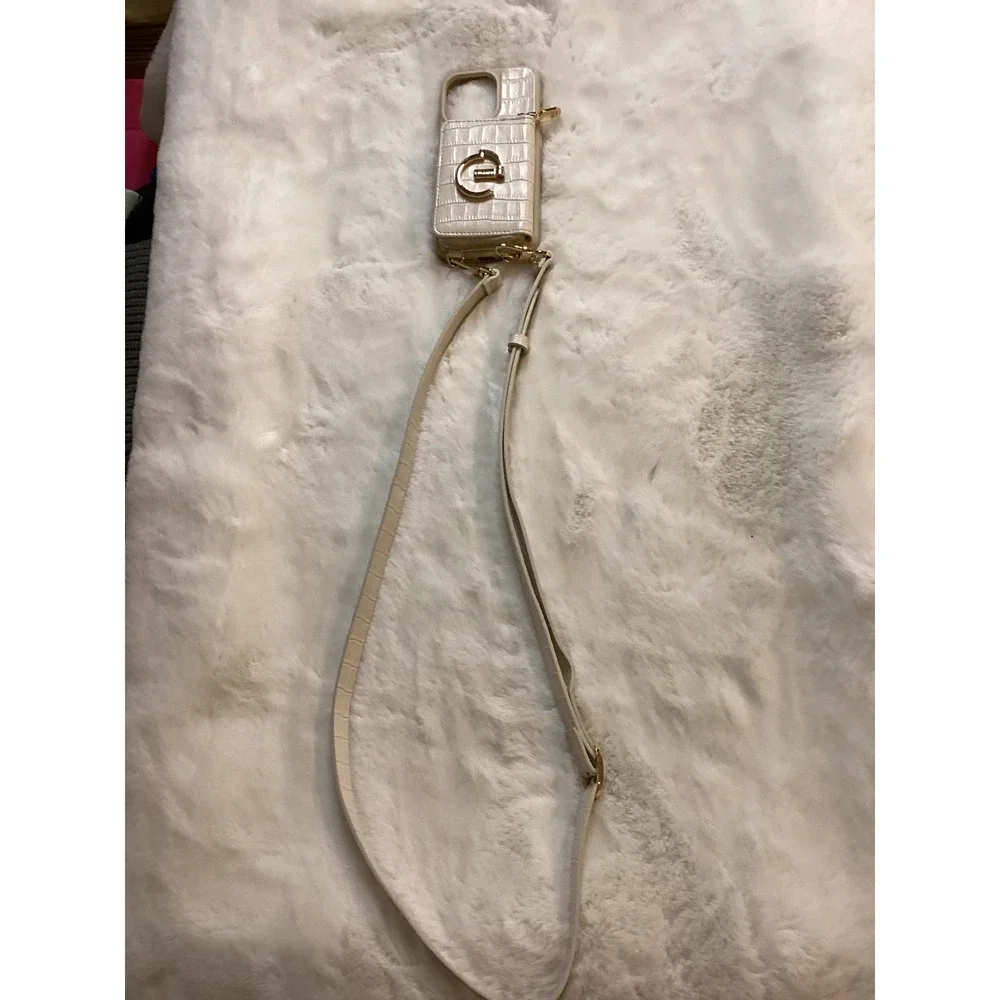 GUESS Croc Embossed Phone Case Wallet Crossbody Strap Gold Logo‎ Ivory